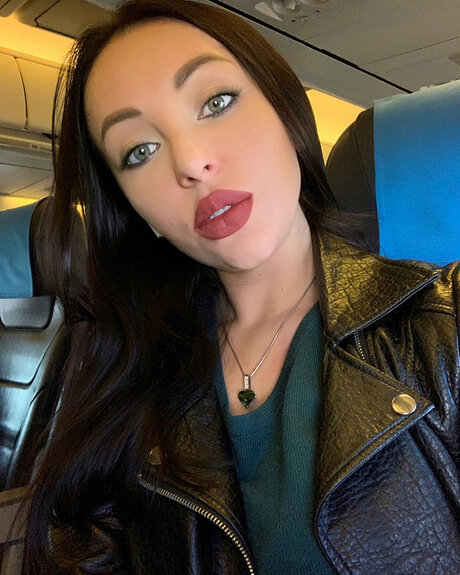 Carolina Vogue pornographic model archive