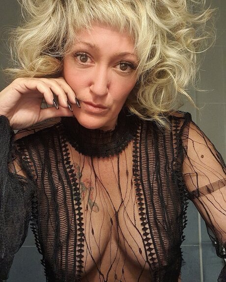 Mundolibre10 star porn galleries