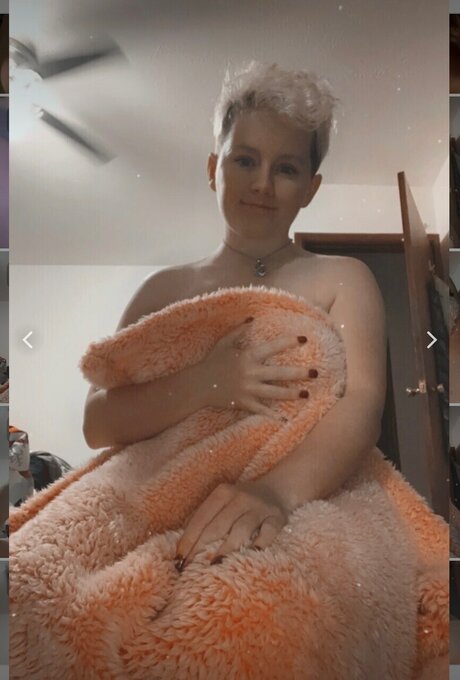 Babygirl1420 model hd image