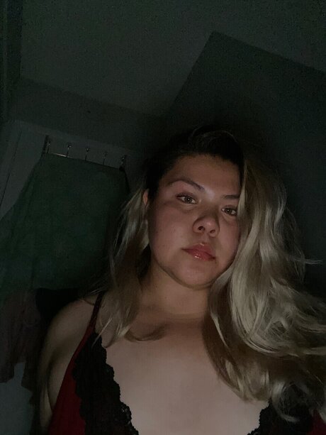 Dulce_ nude actress photo