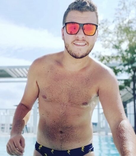 Vic Holbrook hd star archive