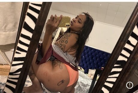 Muyakah sex model picture