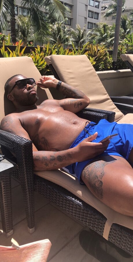 DivoBukkake best star pics