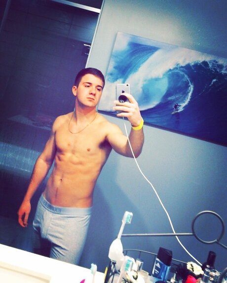 Miscellaneous sex actress pic