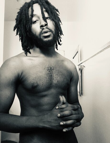 Poseidon free star photo