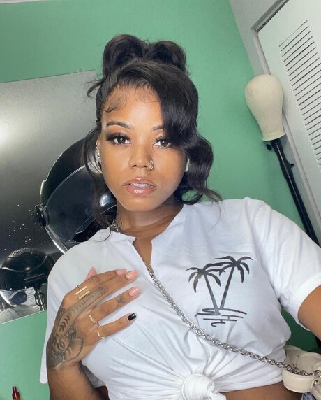 Daija nudes pornstar photos