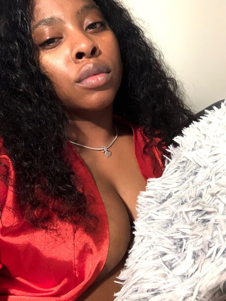 LlondynnRedd free actress photo