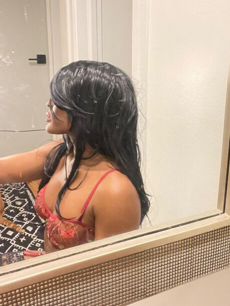 Finch Bird nude pornstar galleries