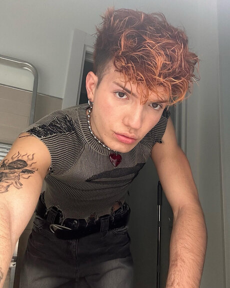 Aeadrii best actress photo