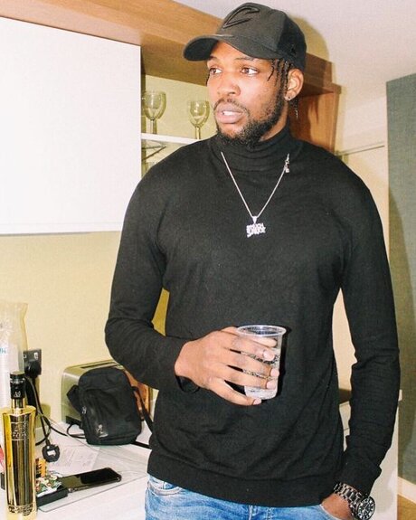 King Of The Melo Sea sexy star images