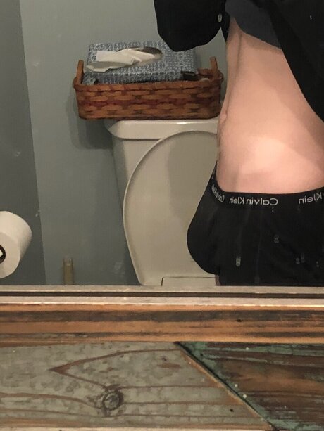 John press exclusive model pic