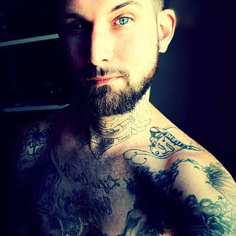 Captain Munch erotic star pic