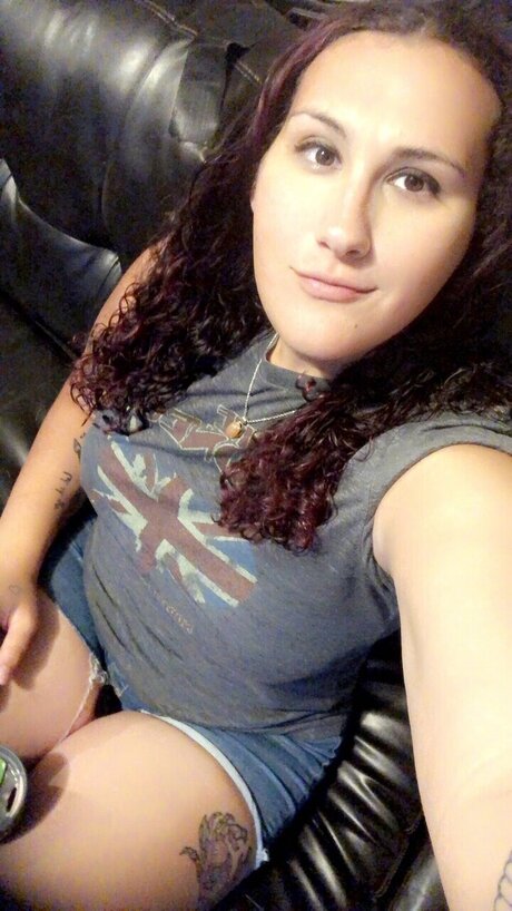 Quarantina Covida model beautiful photo