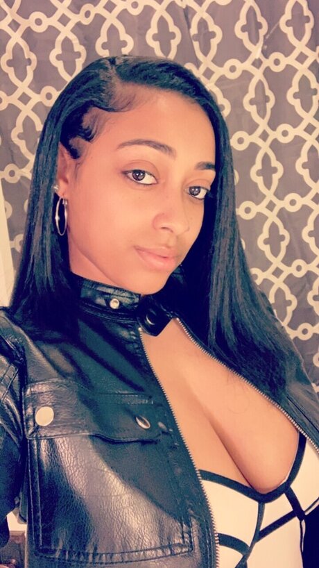 wide onlyfans sexy xxx pictures