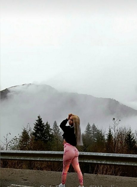 littlealicexxx actress galleries