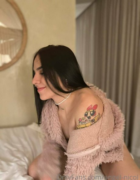 angel nicol actress picture