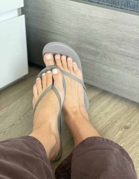 drsarabellum adult model gallery