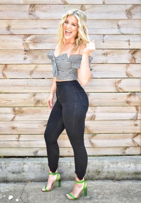 Lauren Alaina top pornstar picture