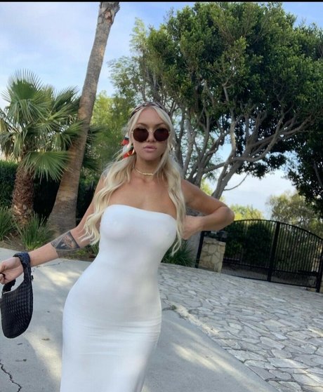 Kaseefacee naked star pic