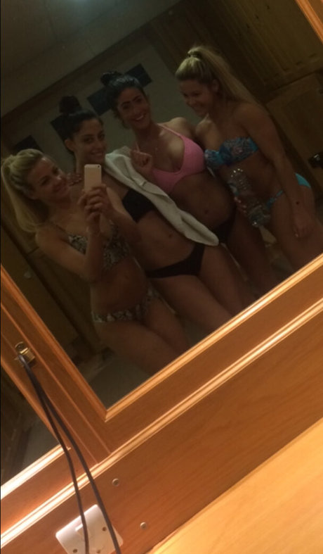 Gayle Johnstone nice model img