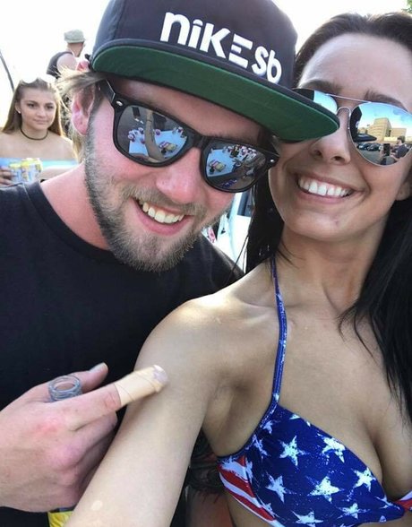 Monica Iannuzzi erotic model gallery