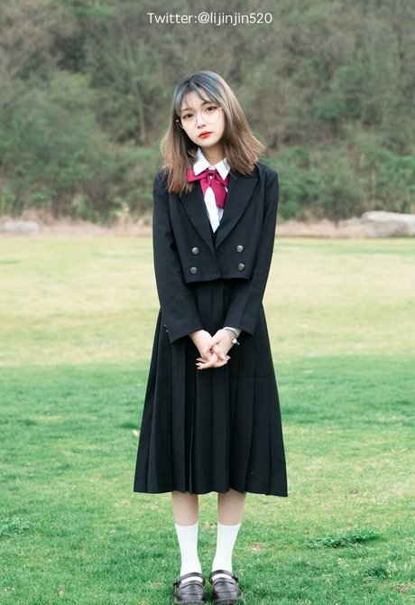 Lijinjin520 nude actress gallery