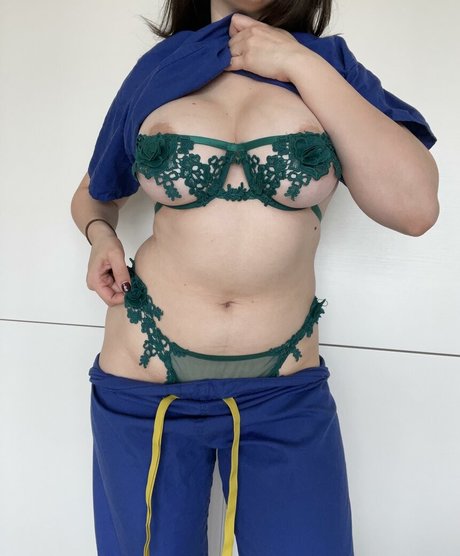 alexanextdoor model adult photos