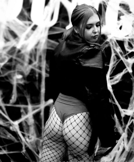 babydeeeefree xxx model pic