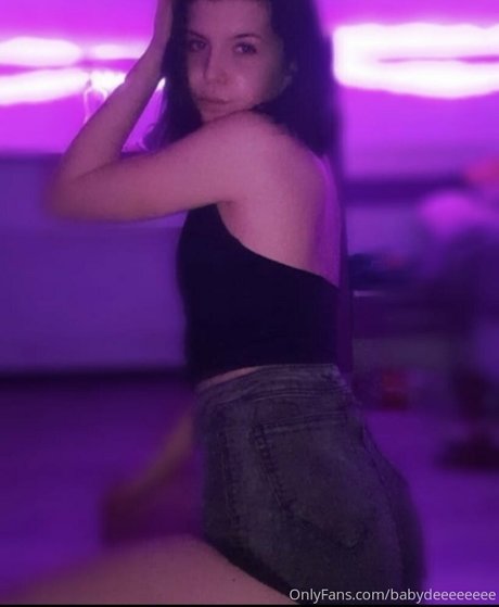 babydeeeefree hot pornstar photos