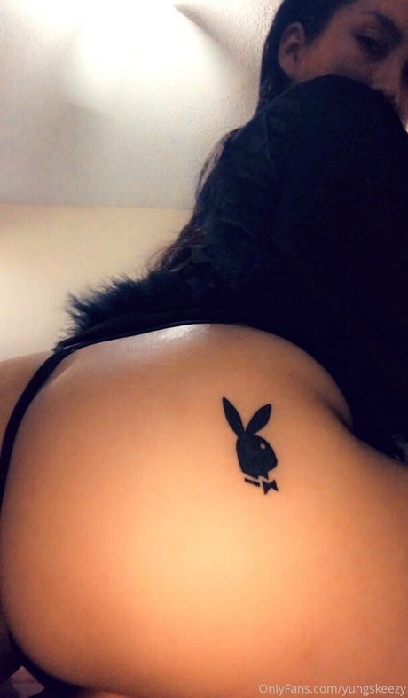 yungskeezy high quality pornstar pictures