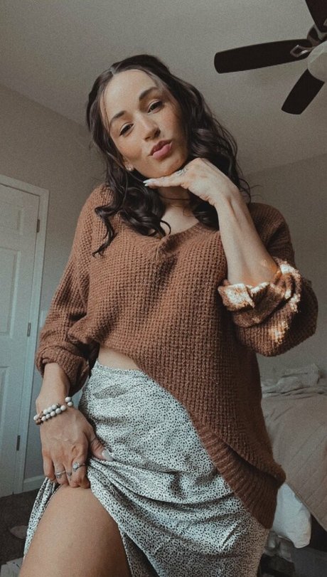 KingAuraTV free model pictures