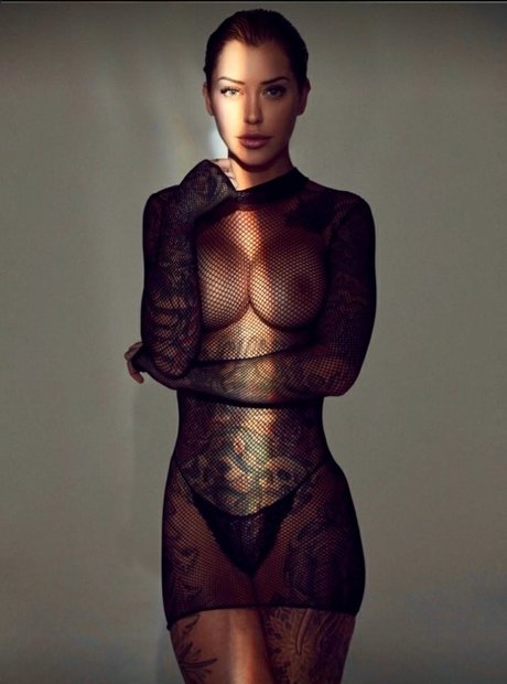 Lolobe4 star nude gallery