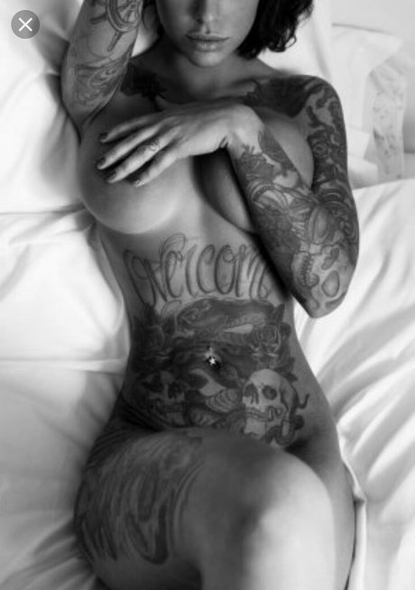 Lolobe4 pretty pornstar picture