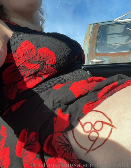 satanicdragonwitch top pornstar pictures