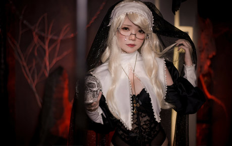 miu cosplayer star art gallery