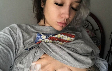 Ae bgirl01 nude star pictures