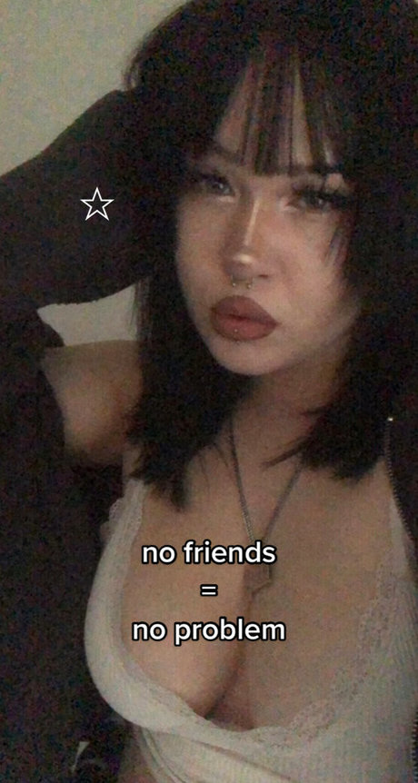 Hellok1ttyslvt porn actress pics