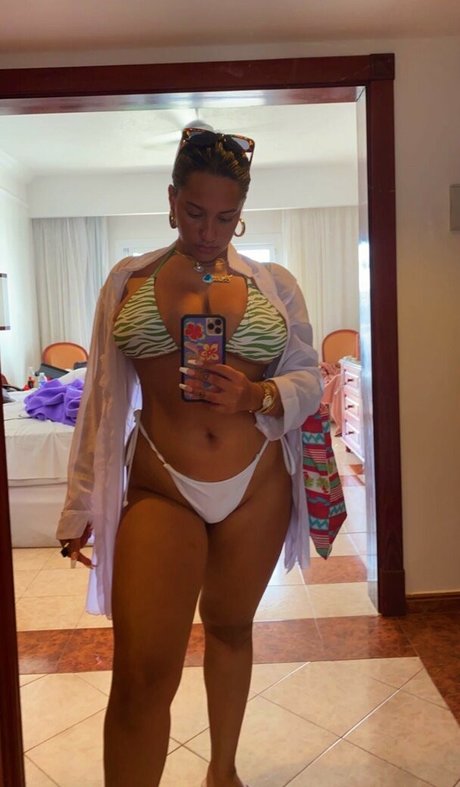 abbycruceta free actress pic