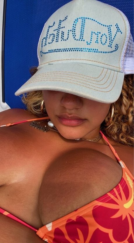 abbycruceta pornstar adult galleries