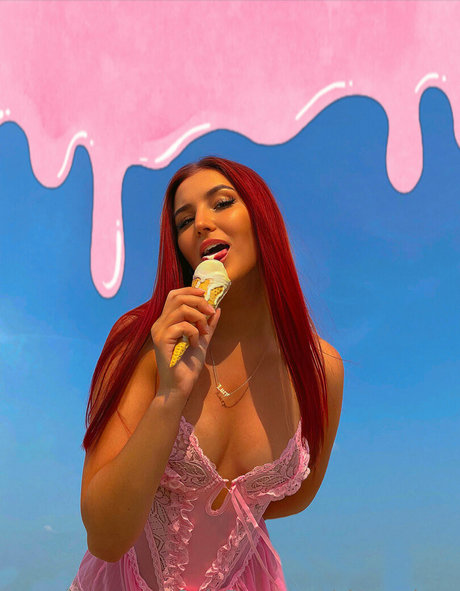 choosylucy model beautiful pics