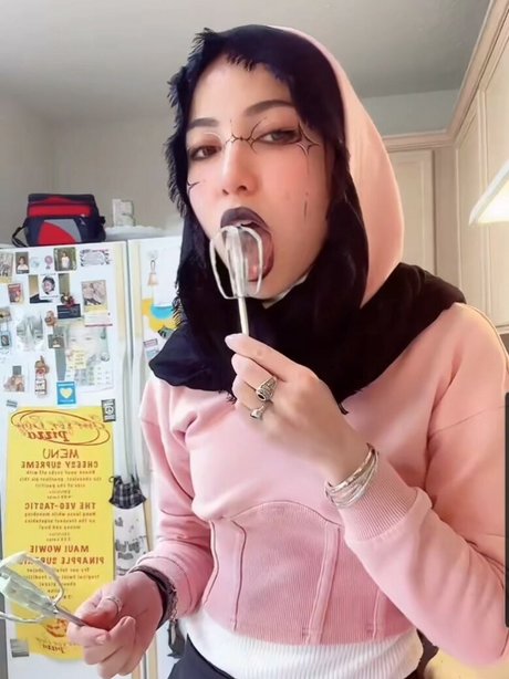 Notyourabg naked actress picture