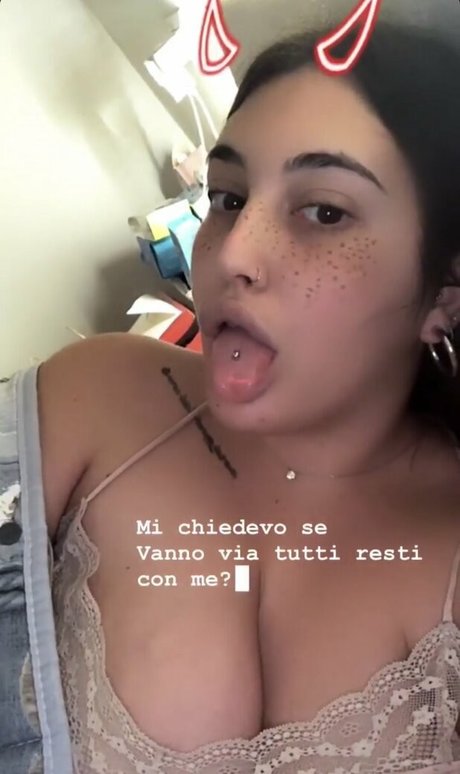 Alessia Barbarossa pretty model gallery