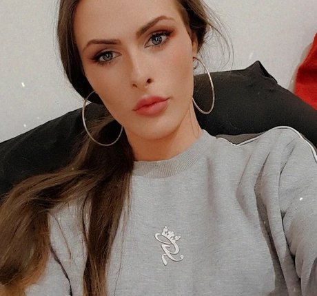 Nikki Harper sex star galleries