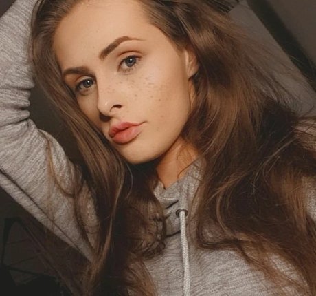 Nikki Harper Profile pic