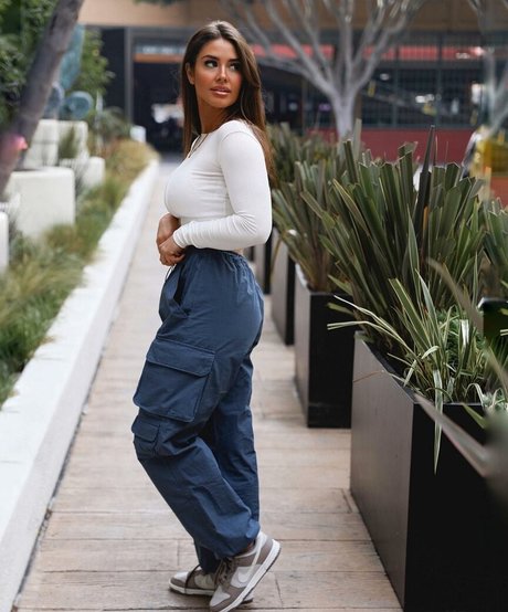 bambifitt pretty actress pictures