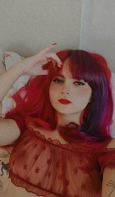 Jennycismo model beautiful img