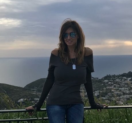 huge dildo onlyfans art naked photos