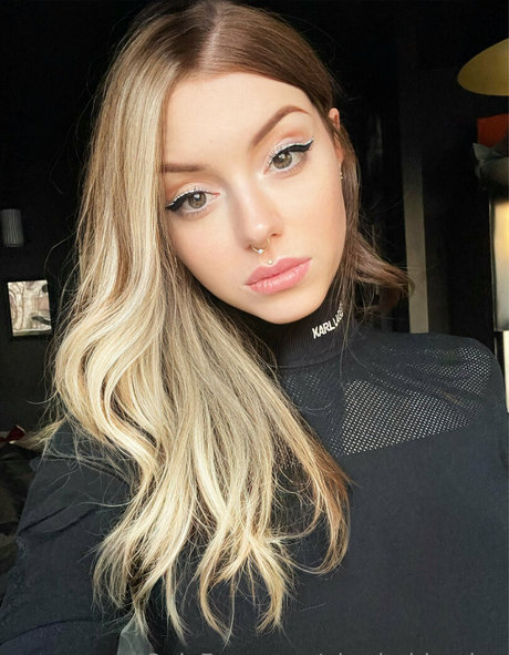 abraheldomina model high quality photos