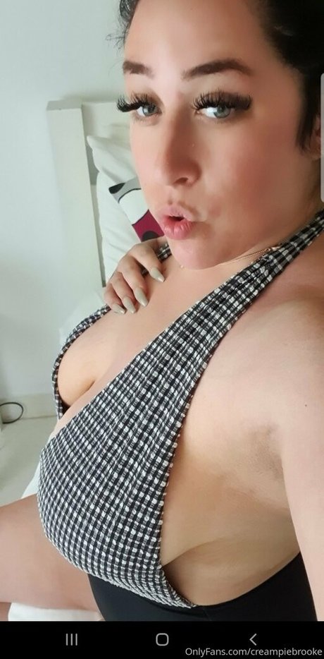 cream my holes top model pic