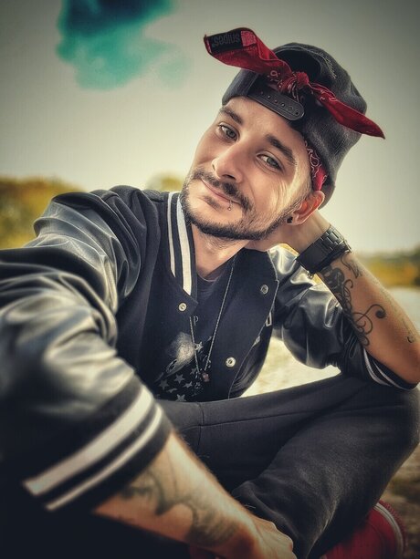 Saph r3xDjWeiga model free archive